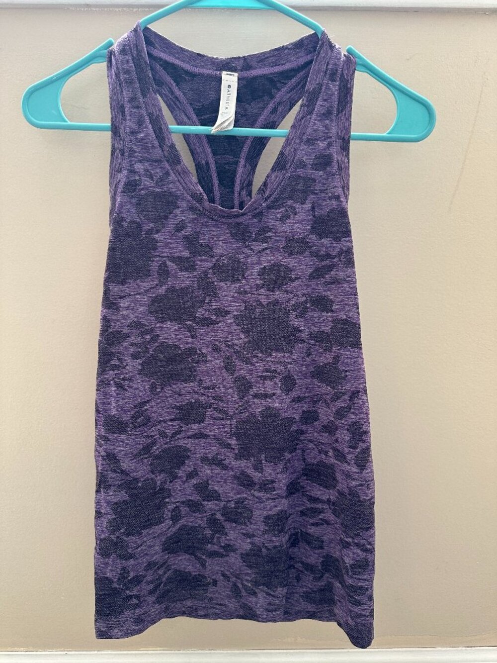 Athleta Momentum Floral Tank